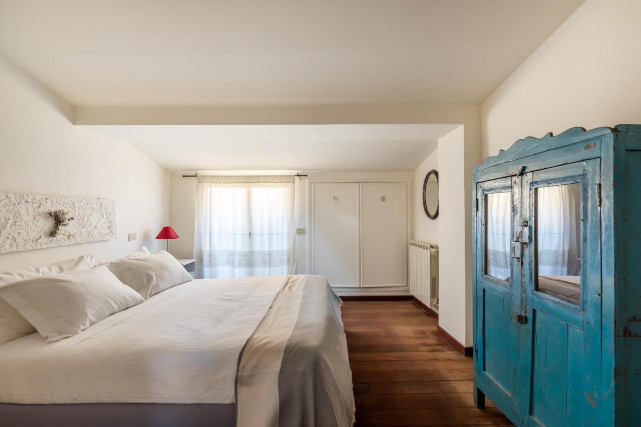 Bright And Comfy Terraced Apartment In Trastevere Rome Exterior photo