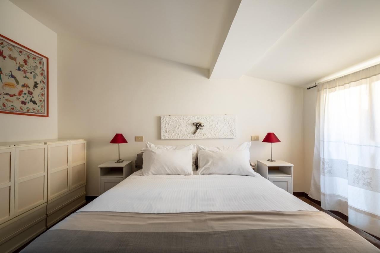 Bright And Comfy Terraced Apartment In Trastevere Rome Exterior photo
