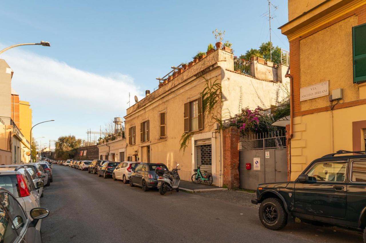 Bright And Comfy Terraced Apartment In Trastevere Rome Exterior photo
